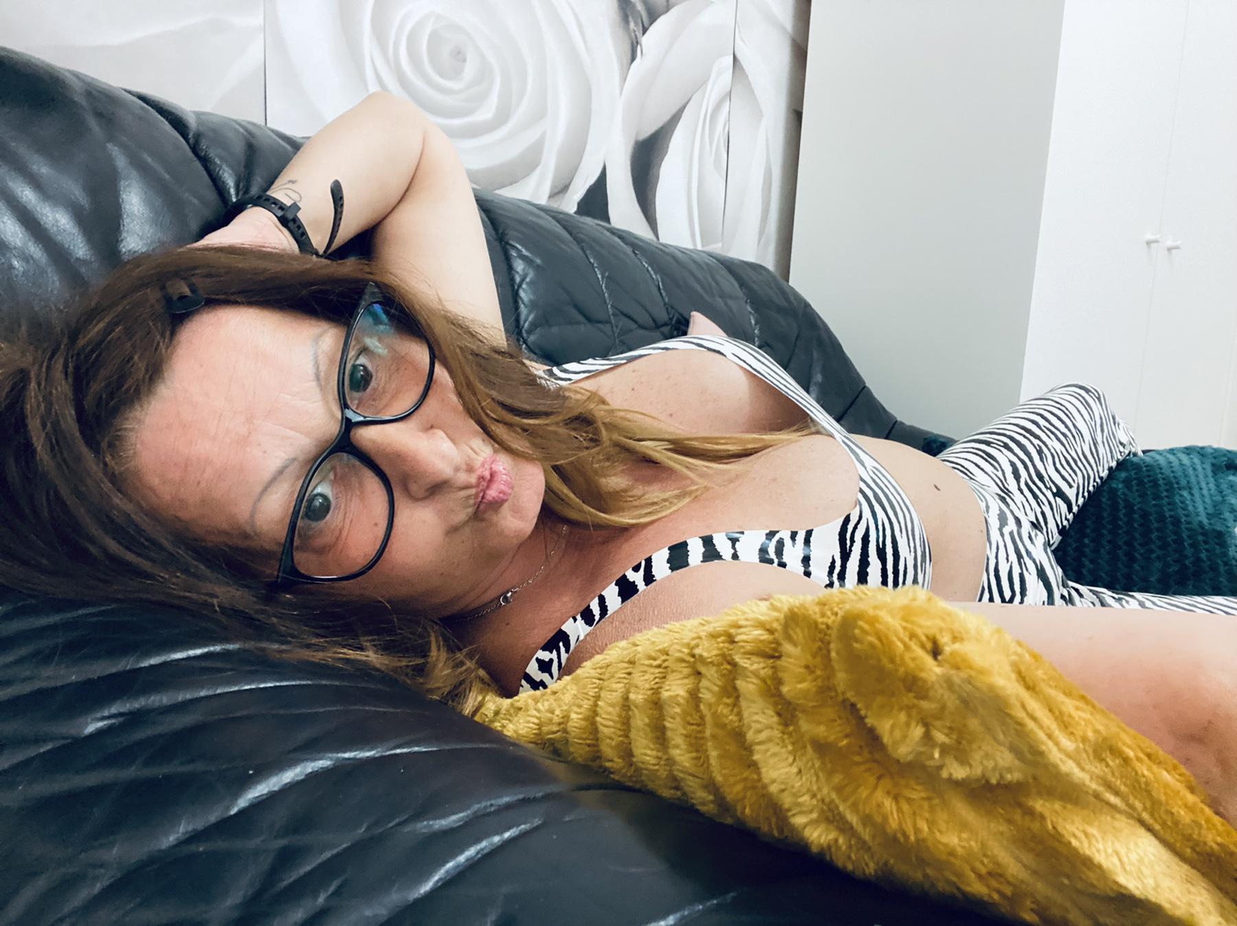 MatureKate's porno media gallery.