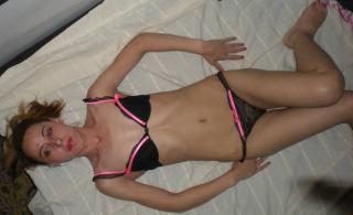 Show erotic of SweetLadyMaya, this athletic body reddish-brown ...