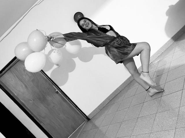 EmmaMack - Live sex cam - 20982470