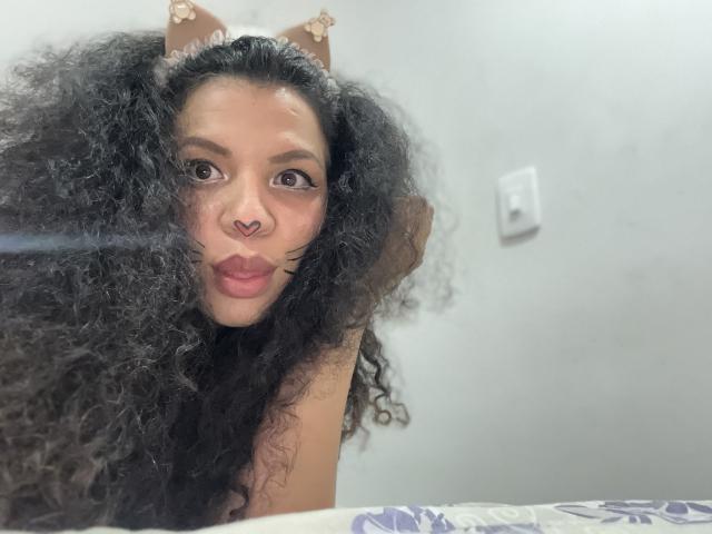 TiaraKitty - Live porno og sexkamera - 23365273