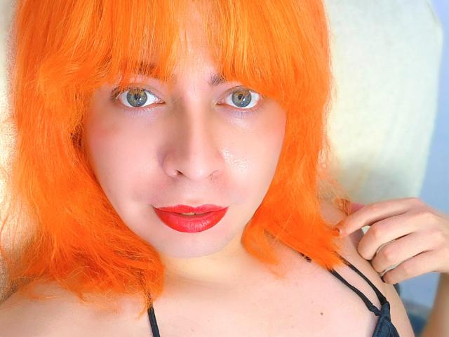 TsFoxCandy - Live sex cam - 28306790
