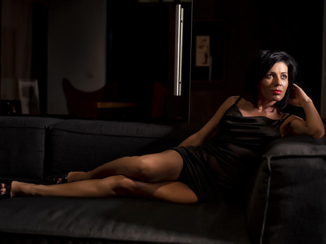 ArieleHoe - Sexe cam en vivo - 7543752