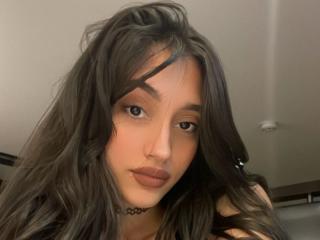 Cam sex of MeganJones, this Hot chicks